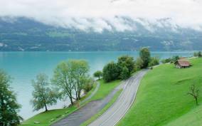 10-Hour Customized Private Tourfrom Zurich or Lucerne by Car