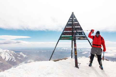 Gå den høyeste toppen i Nord-Afrika: Mount Toubkal (4167m)