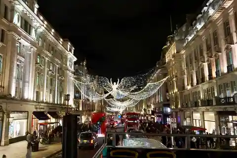 Tour en autobús por las luces de Navidad de Londres. 2025 Reserva anticipada