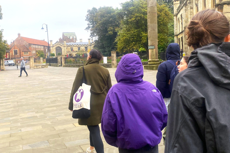 York: tour guidato a piedi non convenzionale