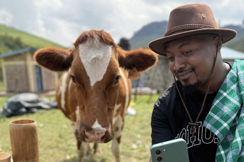 From Kigali: Bigogwe Cow Experience, Hiking & farm with Meal