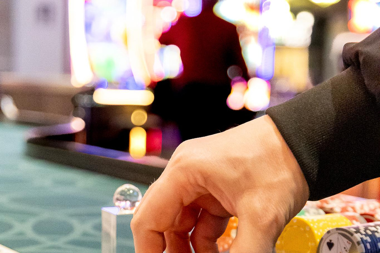Las Vegas Casino: Gambling Class on Real Tables