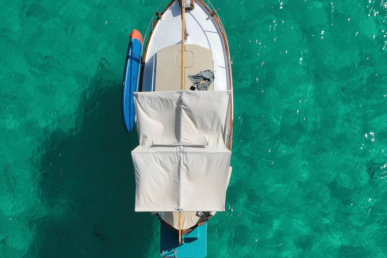 Menorca: Private Boat Ride through the Southern Coves from Cala Galdana