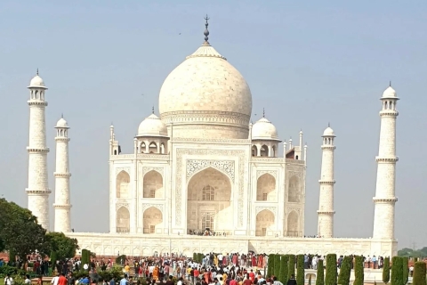 Depuis Delhi : lever de soleil sur le Taj Mahal, Fort d'Agra et Baby Taj en voitureVoiture, chauffeur, guide, billets d'entrée et petit-déjeuner dans un hôtel 5 étoiles