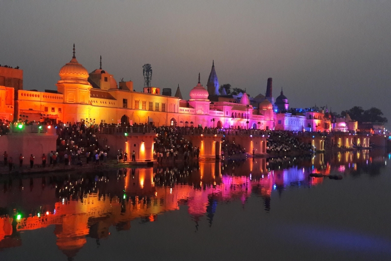 1-daagse Ayodhya-tour vanaf de luchthaven van Varanasi