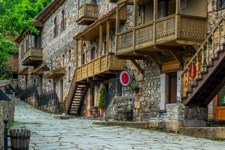 4-Day Cultural & Nature Escape with Wine Tasting