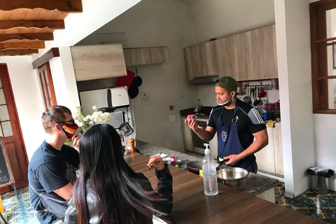 Bogota: Cooking Class with Market Visit and Lunch