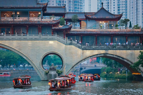 Chengdu: Jinjiang River Night Cruise with Guide