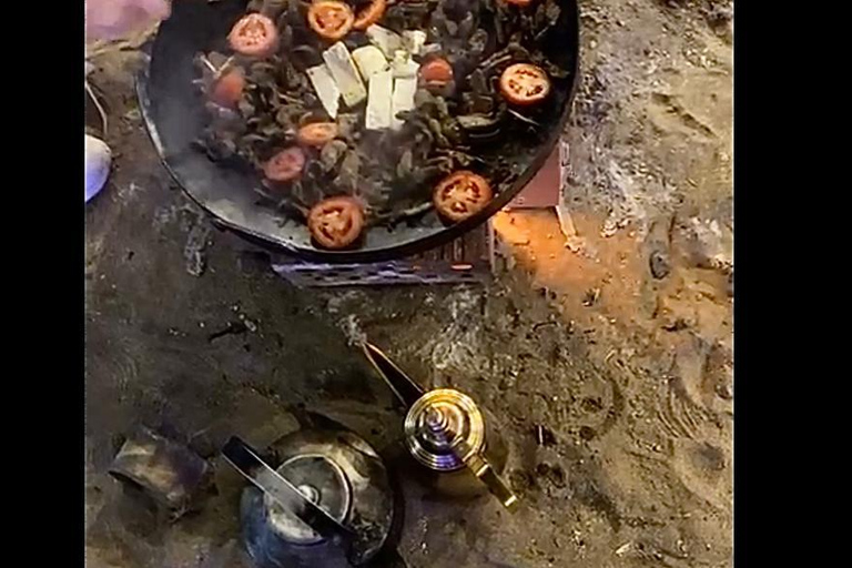 Jeddah or Mecca: Desert cooking class with a local dinner