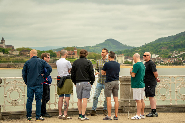 San Sebastián: Historic Center Walking Tour with Local Guide San Sebastián: Guided Historical Walking Tour