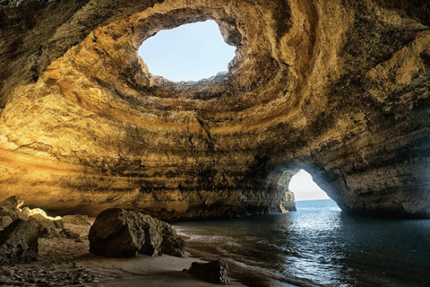 Privat rundtur i Algarve: Sagres och Benagil från Lissabon