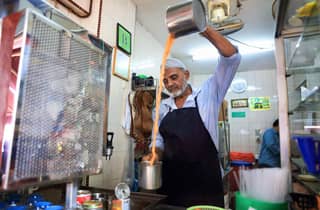 Foodtour durch Singapur: Iss wie ein Einheimischer mit 10+ Verkostungen