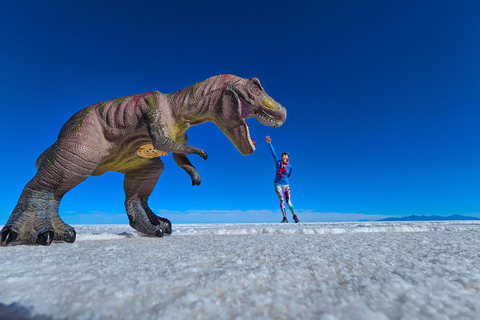 Uyuni: 3-Day Salt Flats Tour to San Pedro de Atacama ENGLISH-SPEAKING GUIDE
