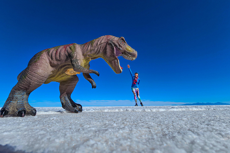 Uyuni: 3-Day Salt Flats Tour to San Pedro de Atacama ENGLISH-SPEAKING GUIDE