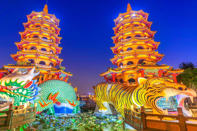 A Canvas of Faith and Art:A Poetic Day Trip to Kaohsiung 9-Hour Journey (Eight-Seat Business Car)