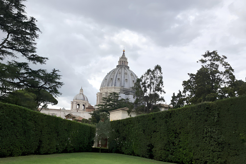 One day in Vatican City: Sistine Chapel and Vatican Gardens Tour in Italian