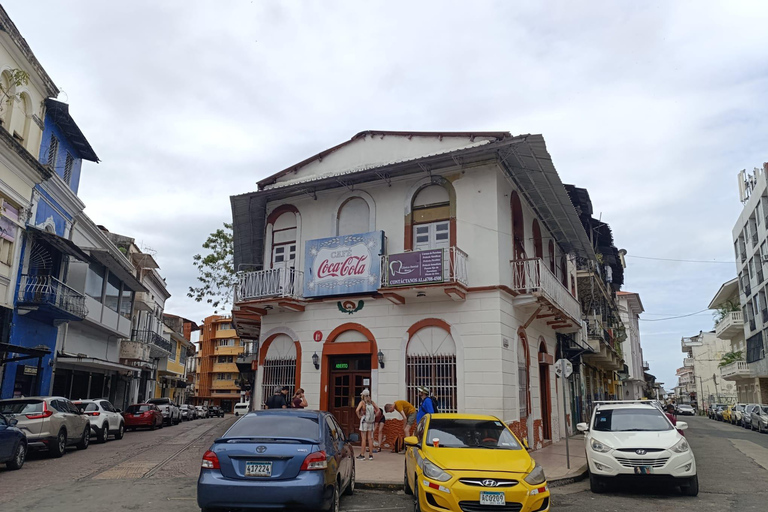 Ciudad de Panamá: tour a pie por el casco antiguoTour a pie por el casco antiguo Deutsch