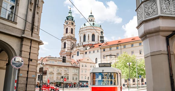 Prague Old Town & Hidden Courtyards Walking Tour with Local