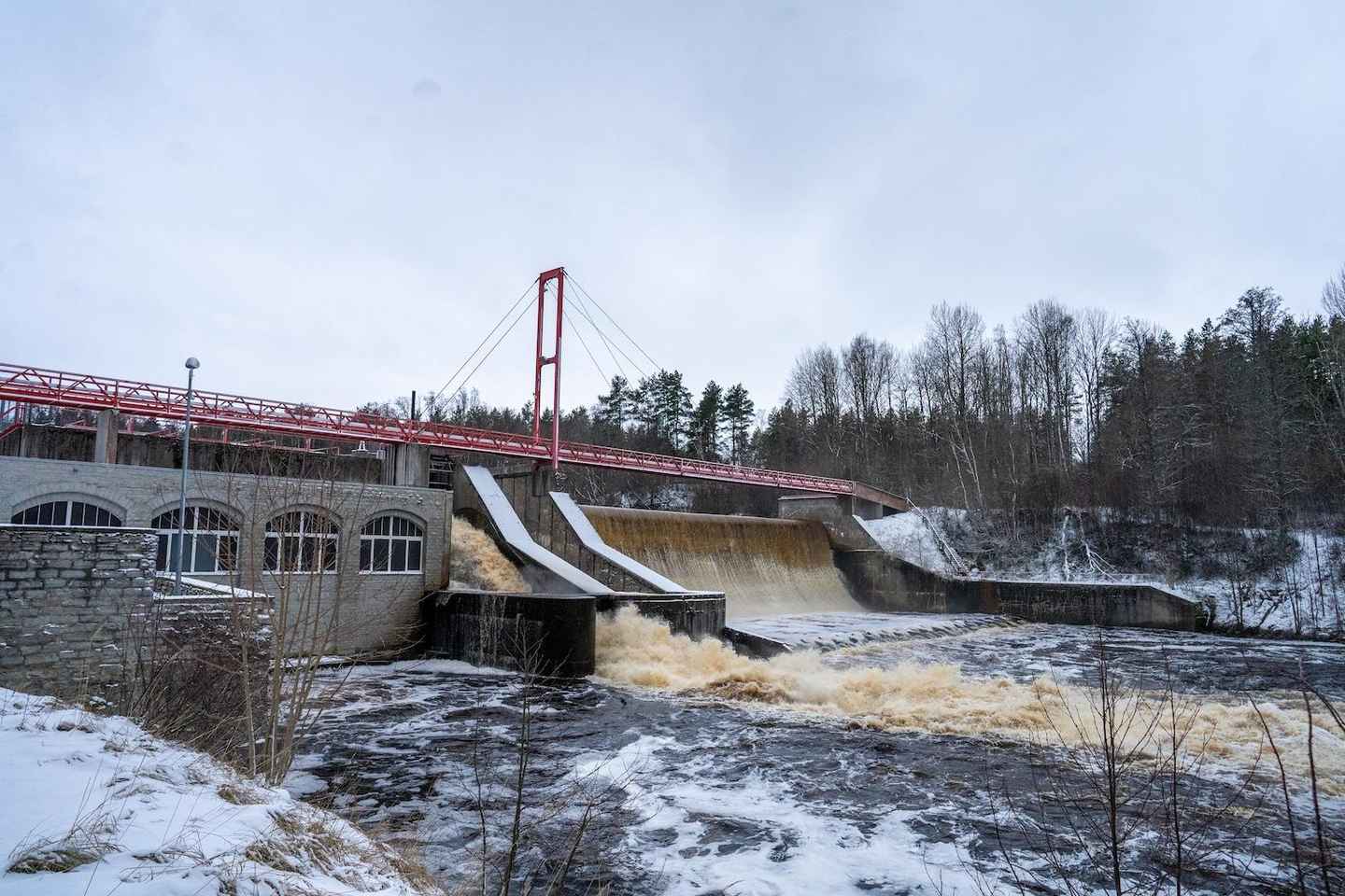 From Tallinn: Jägala Waterfall and Harju County Tour