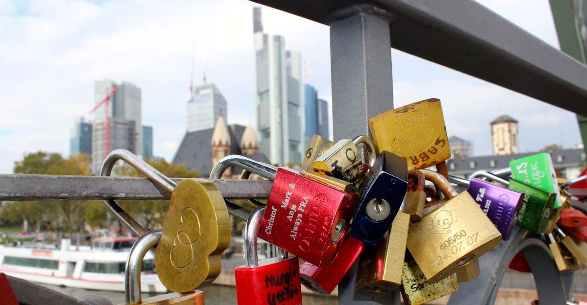 Frankfurt, Paseo autoguiado por la ciudad a los lugares favoritos - Hizvo