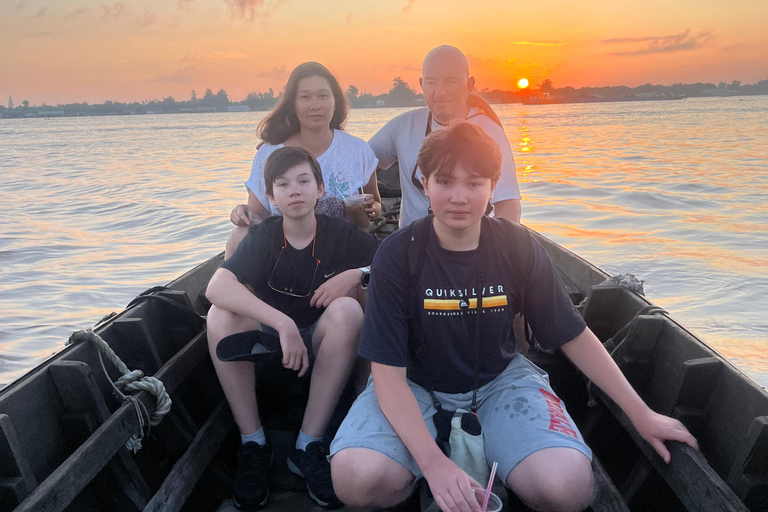 Mercado Flotante, Aldea de las Flores Auténtica Excursión por el Delta del Mekong