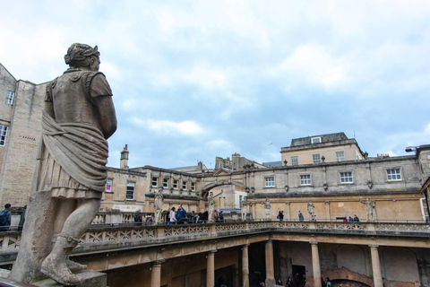 From London: Stonehenge and Roman Baths Full-Day Trip