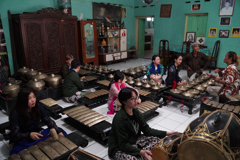 Yogyakarta: The Art of Practical Gamelan Music Playing