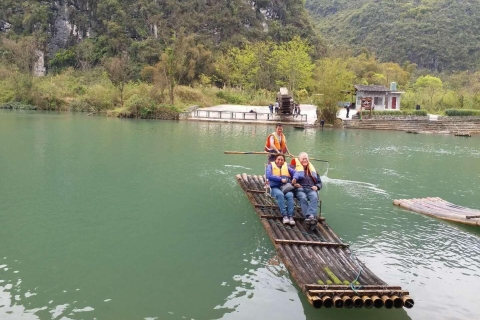 Yangshuo: 2-dniowe atrakcje + jazda na rowerze, rafting i piesze wycieczkiWycieczka z przewodnikiem hiszpańskim/niemieckim/francuskim/włoskim