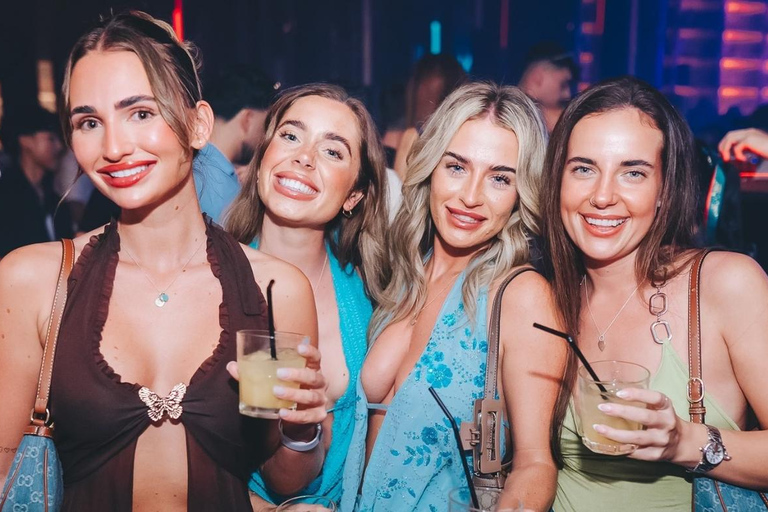 Phuket: Pub Crawl Rooftop, Bars, GoGo & 3 Clubs with Shots 20:30 | Pub Crawl Only