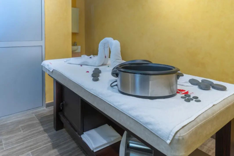 Agadir: Luxury Hammam & Argan Oil Massage with Tea 1 Hour Massage Only