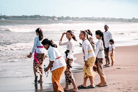 Bali: Ocean Cleansing & Purification with Balinese Priest