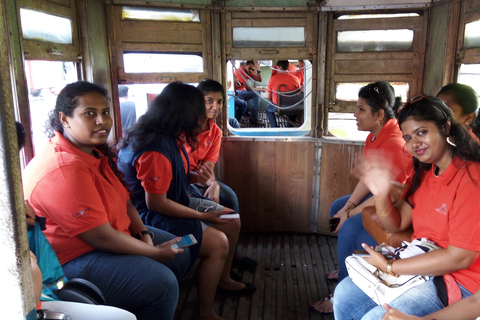 Kolkata: Heritage Tram Tour mit Snacks