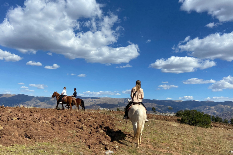 Cusco: Horseback Riding Tour to Inca Temples and Viewpoints