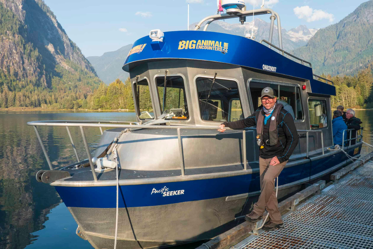 Campbell River: Grizzly Bear Expedition with Lunch
