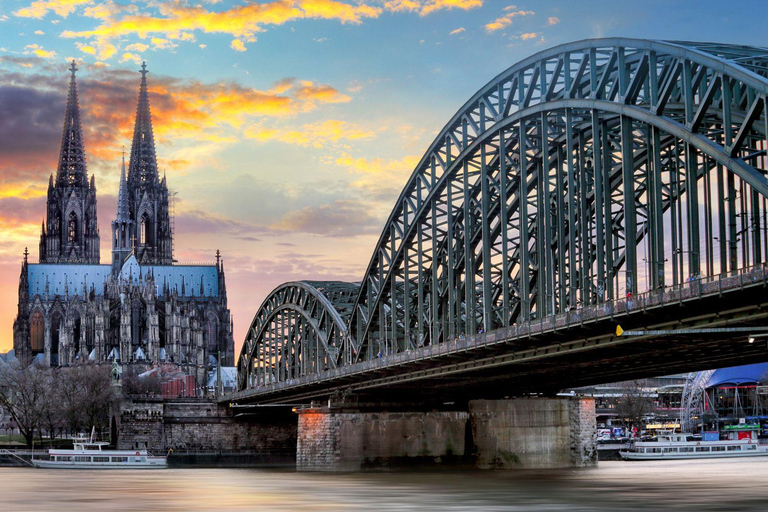 Best of Cologne: Private Walking Tour with a Local Private City Walking Tour - 2Hr
