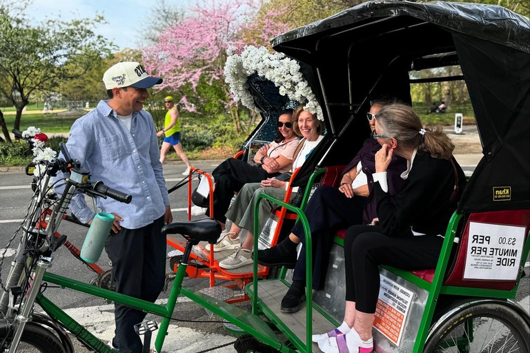 NYC: Central Park Storytelling Pedicab Tour with Theater Central Park Pedicab Tour - Deluxe 1.5 Hour Experience