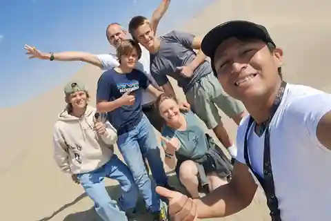 Tour particular: Ilha Ballestas e Oásis Huacachina, desde Lima