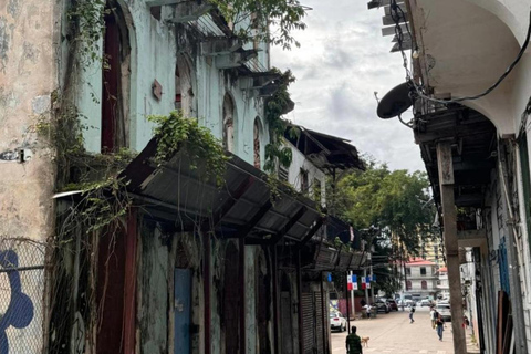 Halve dag tour door Casco Viejo: De echte stad met een lokaal tintje