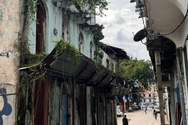 Excursão de meio dia ao Casco Viejo: A verdadeira cidade com um toque local