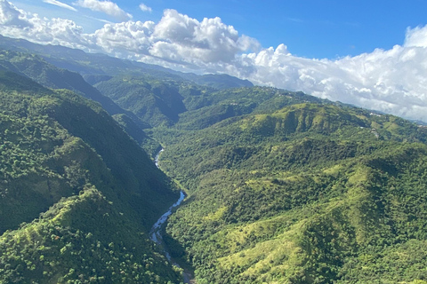 Along The Shore Visite privée en hélicoptère San Juan Puerto RicoPuerto Rico : Visite privée en hélicoptère