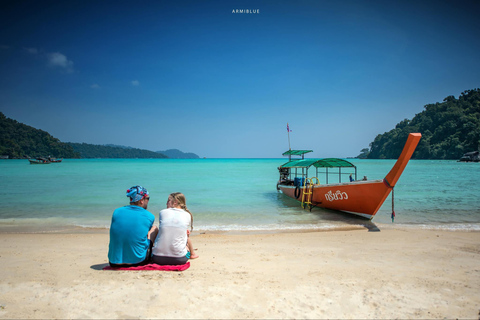 Khao Lak : Excursion de plongée en apnée dans les îles Surin avec le village Moken