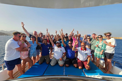 Desde Sharm El-Sheikh Excursión en barco a la estación de rayas de Ras Mohamed