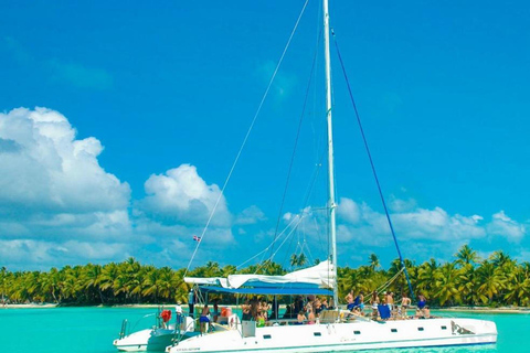 From Santo Domingo: Saona Island Catamaran and Speedboat