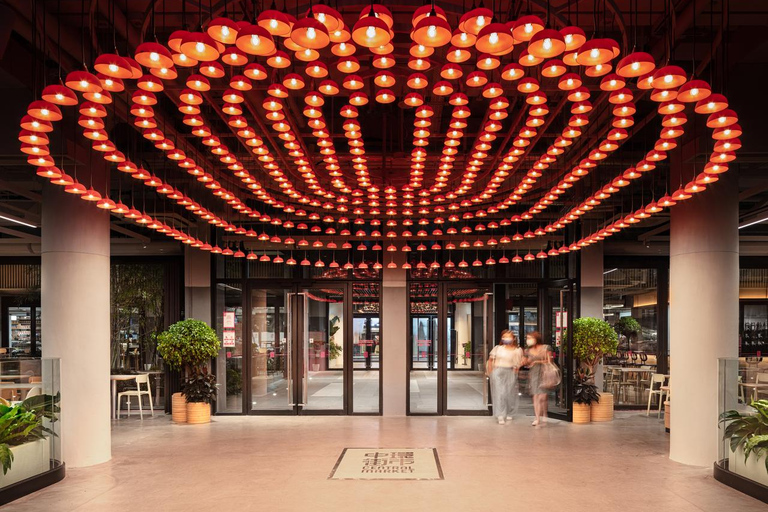 Hong Kong: Night Walking Tour, Tram Ride, & Victoria Peak