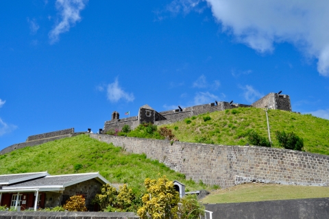 Basseterre: Festung Brimstone Hill & Strand Landausflug