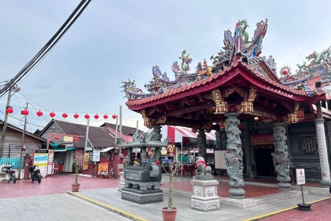 Exciting Local Full Day Tour in Penang Island /8Hours