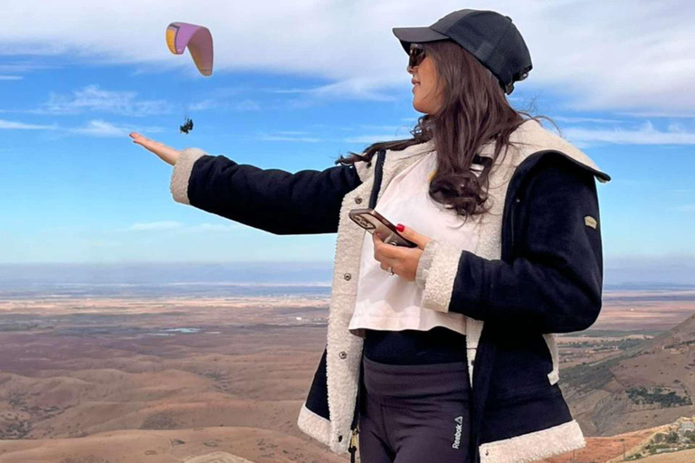 Marrakech: Paragliding Experience in the Agafay Desert