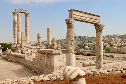 Amman: Petra, Wadi Rum, and Dead Sea 6-Day Tour