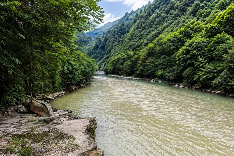 Batumi: Makhuntseti, Matchakhela & Mirveti Tour with Lunch