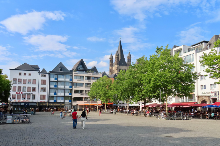 كولونيا: جولة سيرًا على الأقدام لمشاهدة كرة القدم والكرنفال